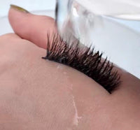 Latex-Free Lash Glue Waterproof Super Strong Hold White to Clear Adhesive for Eyelash Extension